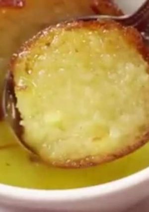 A picture of Gulab jamun.