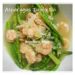 A picture of Asparagus Tumis Ebi.