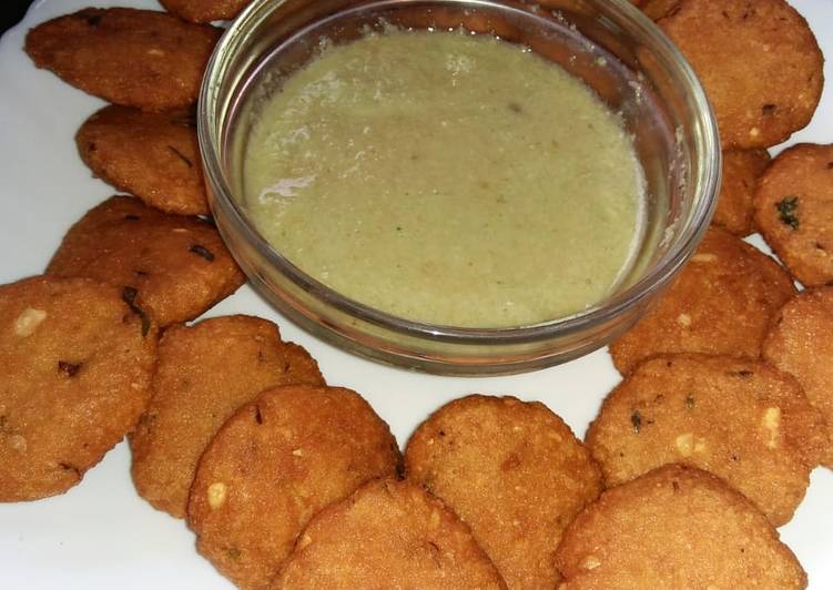 Simple Way to Make Quick Crispy daal bhajias #Mykidsfavouritedishcontest