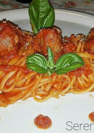 Foto di Spaghetti with meatballs