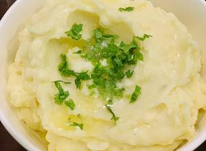 Hình của món Khoai tây nghiền (mashed potato).