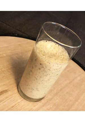 Une photo de Milk-shake banane chia