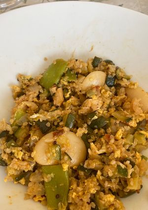 Una foto de Revuelto de quinoa y calabacín