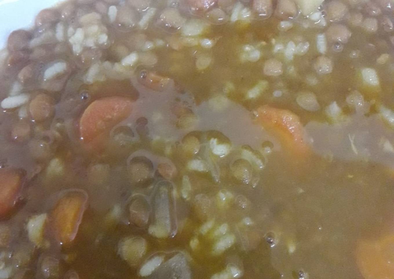 Lentejas con verduras y arroz en olla GM