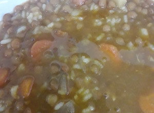 Foto principal de Lentejas con verduras y arroz en olla GM