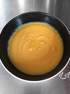 Una foto de Crema de calabaza con queso roquefort en olla GM