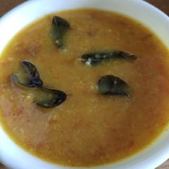 A picture of Yellow moong dal.