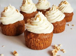 Une photo de Cupcakes façon carrot cake