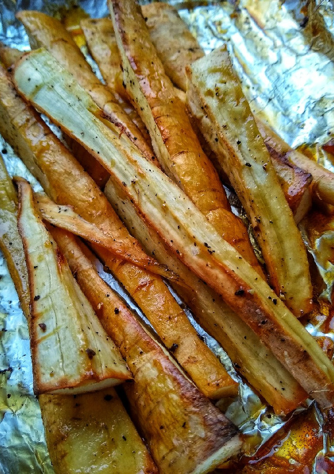 A picture of Maple Roasted Parsnips.