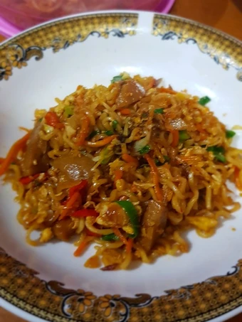 Langkah Gampang Menyiapkan Resep Mie Goreng Full Colour yang Lezat Sekali Anti Ribet, Mantap Sekali