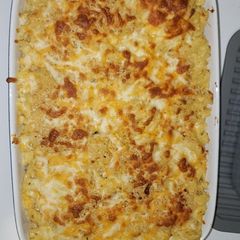 A picture of My macaroni and cheese.