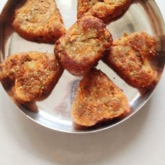 A picture of Veg cutlets.