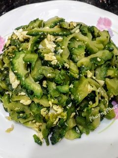 Hình của món Mướp đắng xào trứng ít đắng.