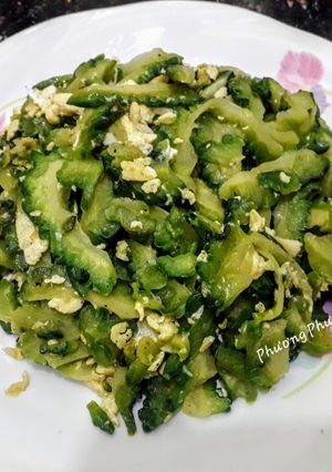Hình của món Mướp đắng xào trứng ít đắng.