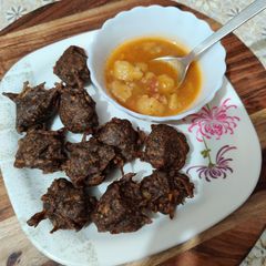 A picture of Buckwheat Fritters or Kutu Pakoda.