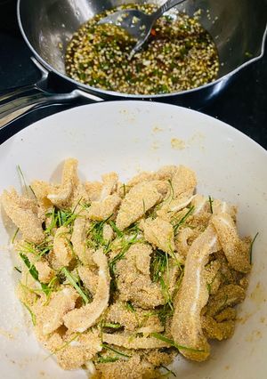 Hình của món Nem thính.
