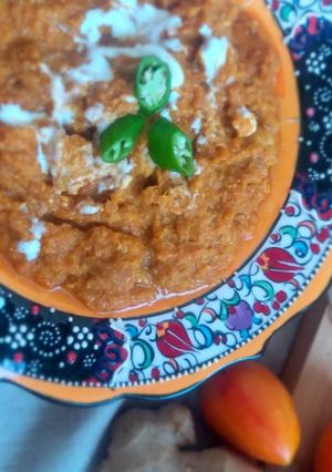 A picture of Butter chicken.