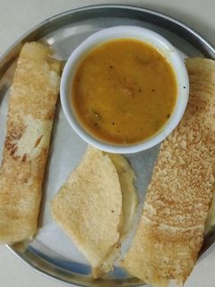 રવા મસાલા ઢોસા(Rava Masala Dosa Recipe in Gujarati) રેસીપી મુખ્ય ફોટો