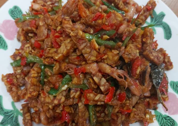 Sambal merah Cumi tempe🦑🌶