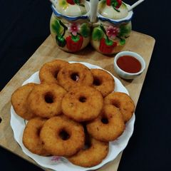 A picture of Sooji Potato Vada.