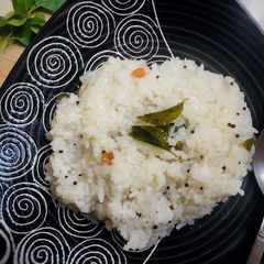 A picture of Broken rice Upma.