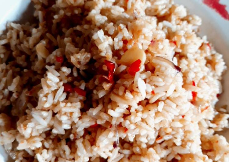 Resep Nasi Goreng Kencur 🍚 yang Lezat Sekali
