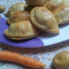 A picture of Baked Nigerian meat pie.
