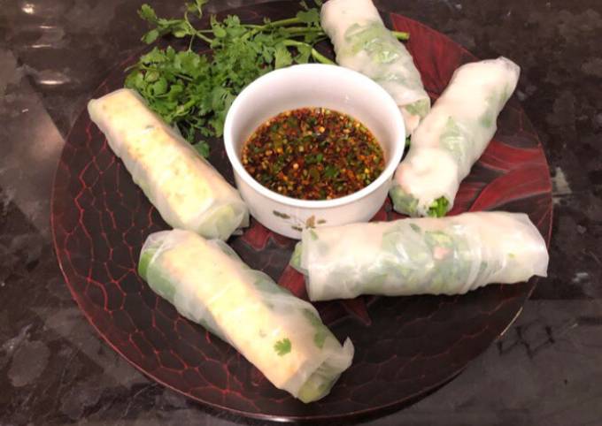 Steps to Prepare Delicious Vietnamese Rice Paper Rolls (Fresh Spring Rolls)