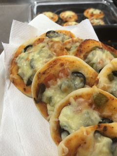 صورة لوصفة ميني بيتزا 🍕