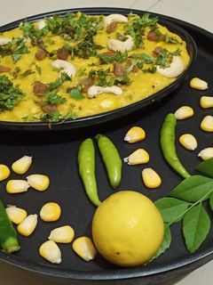 લીલી મકાઈ નો ચેવડો(Lili makai no chevdo recipe in Gujarati) રેસીપી મુખ્ય ફોટો