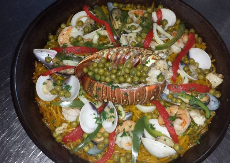 Fideuá de mariscos
