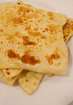 A picture of Roti Canai.