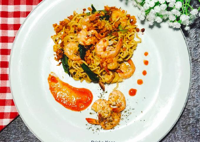 Mie Goreng Udang Pedas