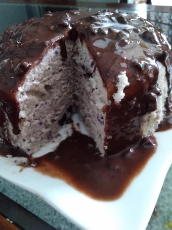 Cara Gampang Membuat Resep Bolu Kukus Ubi Ungu Saus Coklat yang Uenak Anti Ribet, Uenak Banget