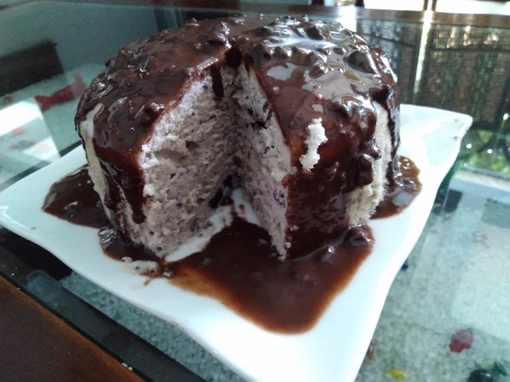 Cara Gampang Membuat Resep Bolu Kukus Ubi Ungu Saus Coklat yang Uenak Anti Ribet, Uenak Banget