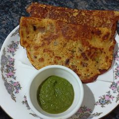 A picture of Moong daal dosa.