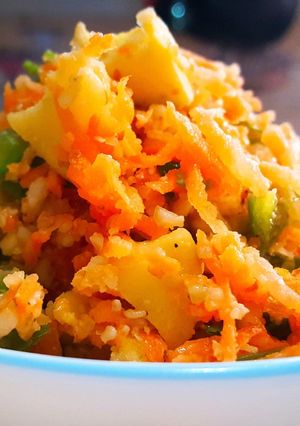 A picture of Carrot and raw mango salad.