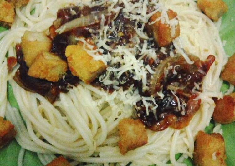 BBQ Spaghetti with Chicken Cutlet