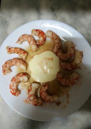 Una foto de Gambón al horno en papillote
