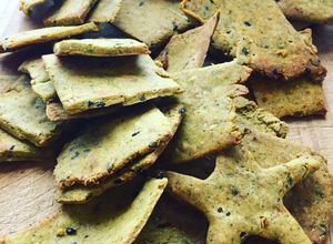 Una foto de Galletitas de garbanzo para una picada saludable