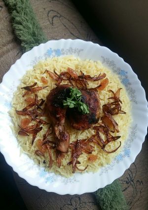 صورة لوصفة الرز البسمتى بالفراخ المشوية فالبيت