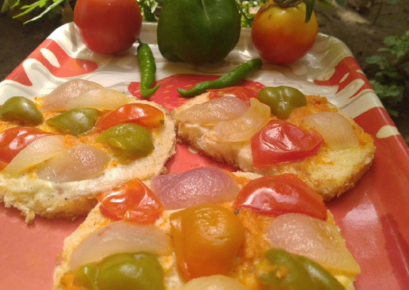 Homemade White and red sauce bread pizza