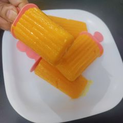A picture of Mango popsicle.
