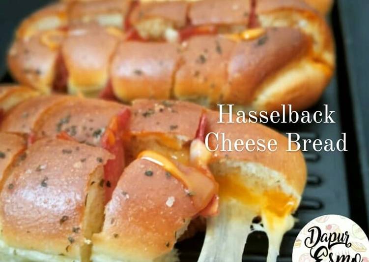 Langkah Mudah untuk Menyiapkan Hasselback Cheese Bread, Enak