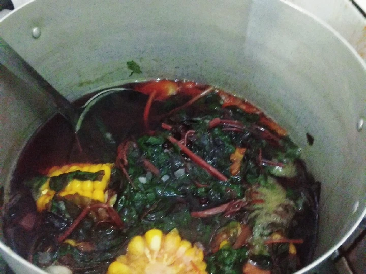 Langkah Mudah untuk Membuat Resep Sup Bayam Merah Pelangi yang Lezat Sekali Anti Ribet, Mantap Sekali