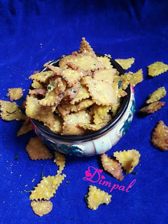 A picture of Kasuri methi diamonds.