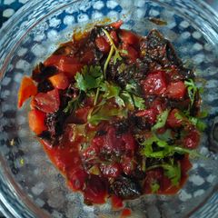 A picture of Lal saag tomato curry.