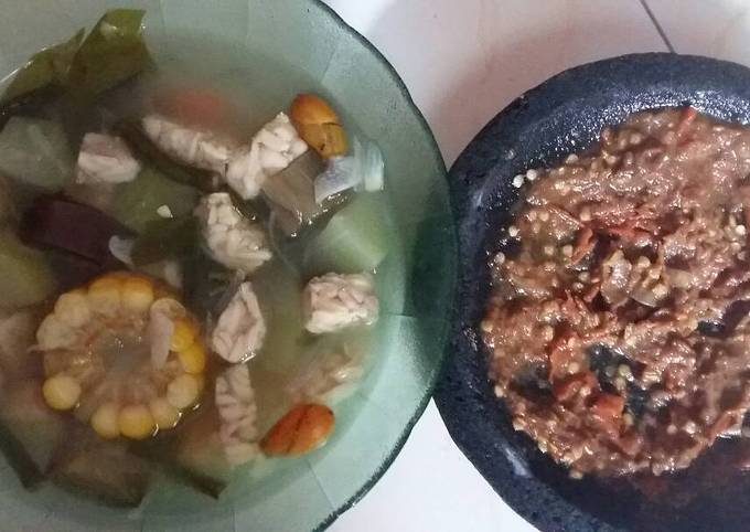 Sayur Asem dan Sambel Terasi