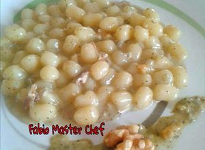 Foto di Chicchi di Patate con Gorgonzola, Edamer e Noci