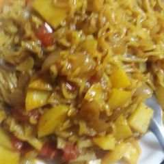 A picture of Veg meggi.